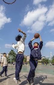 详解“闷到底”策略：这种打法是真的稳健还是单纯在赌运？（拆解“闷到底”打法：稳健策略还是纯靠运气？）